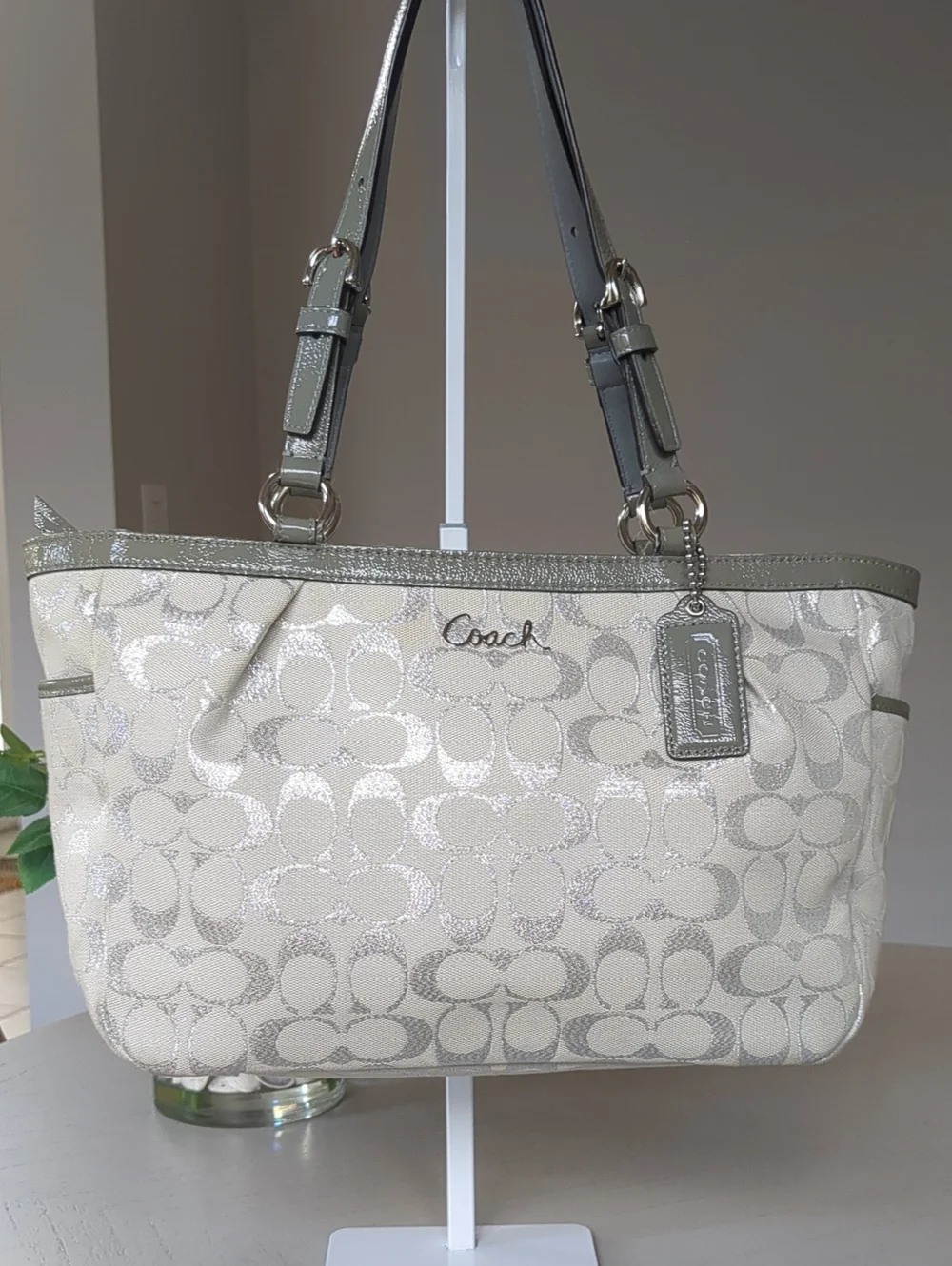 Coach F17724 Gallery Lurex Signature East West Tote